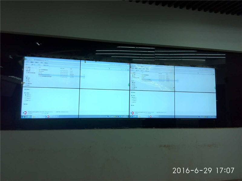 臨海海關(guān)倉庫監(jiān)管拼接屏